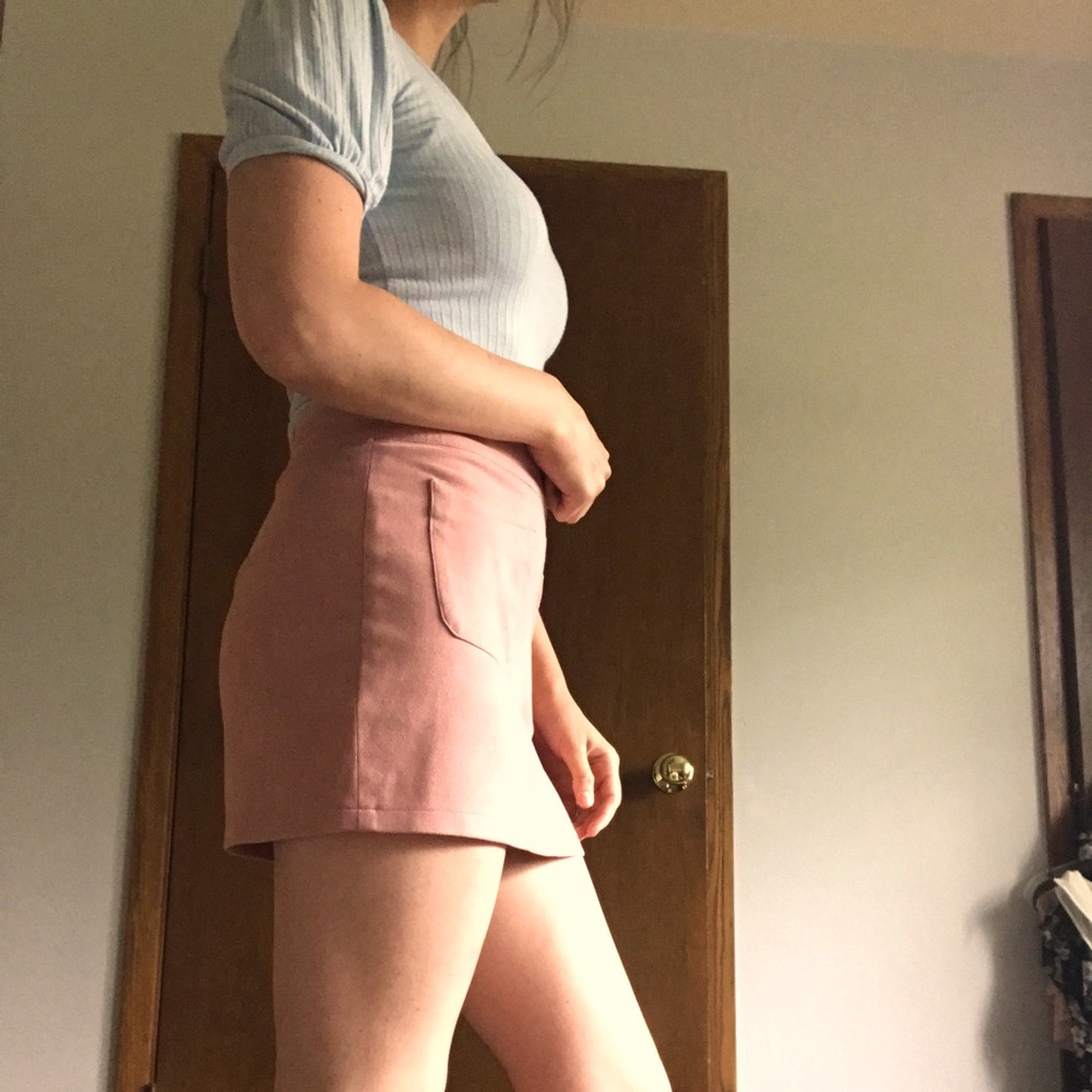 Kendall and Kylie pink suede skirt